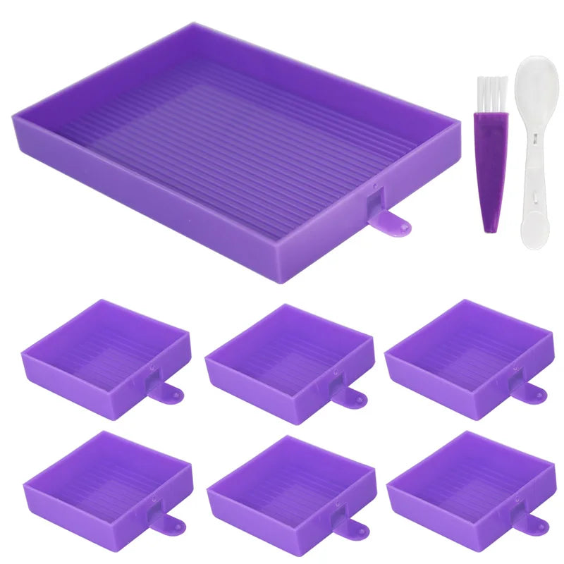 Shaking box grid with insert