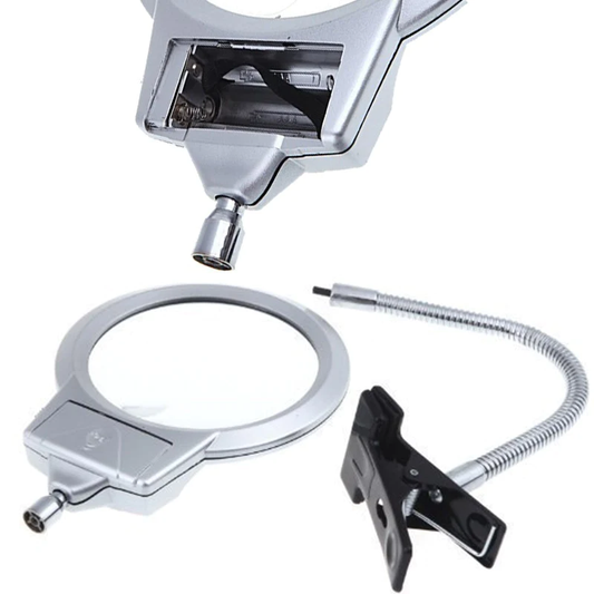 Magnifying lamp with table clamp