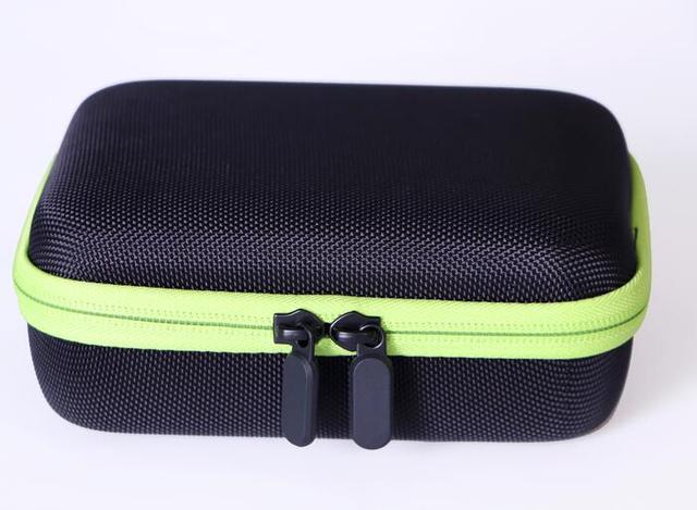 Koffer 15 runde Gläser