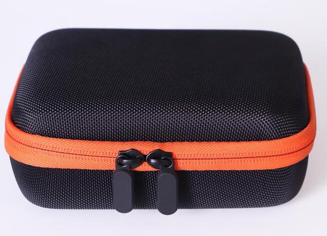 Koffer 15 runde Gläser