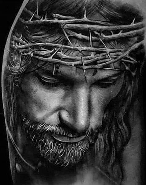 Jesus with crown of thorns black and white