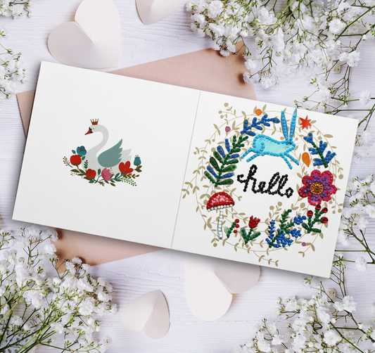 Grußkarte Hallo mit Hasen und Blumen